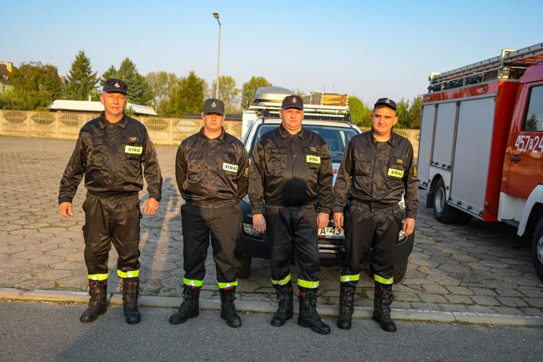 Jarocińscy strażacy jadą na pomoc mieszkańcom gminy Mysłakowice