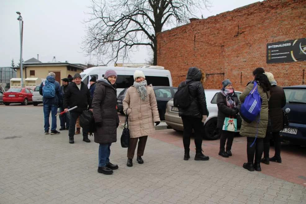 Wyjazd jarocińskich działaczy PiS-u na manifestację do Warszawy — zdjęcie 3 z 18