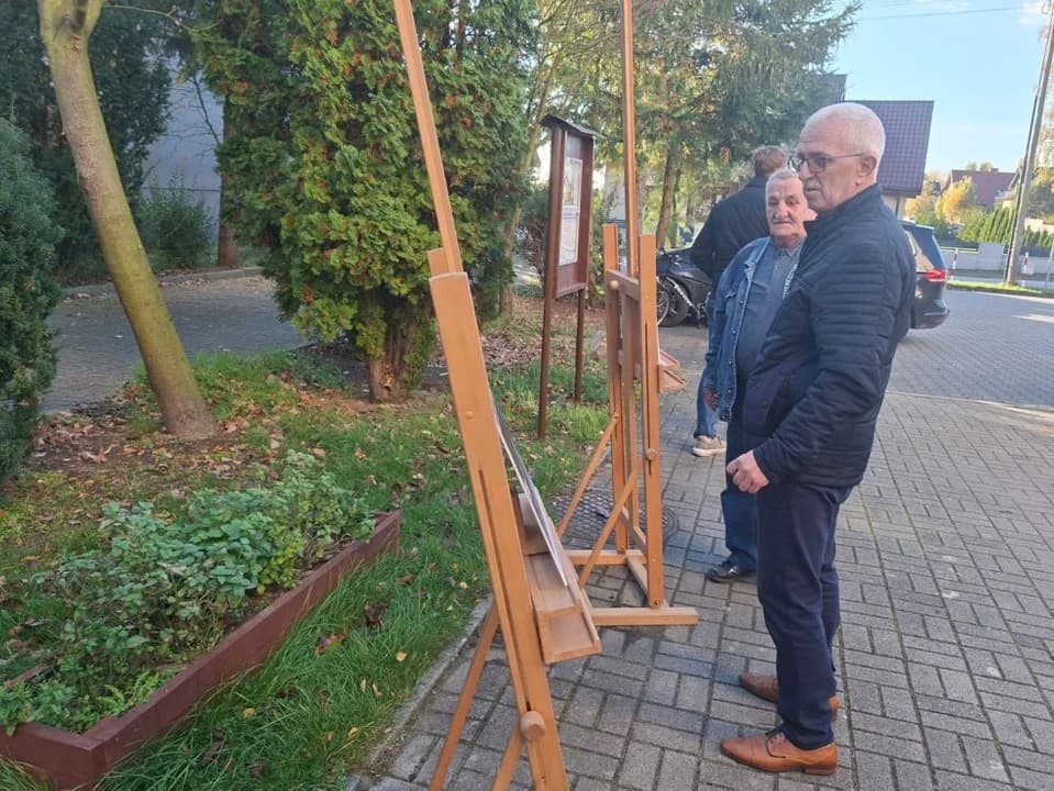 Wystawa "Roszków dawniej i dziś" — zdjęcie 1 z 90