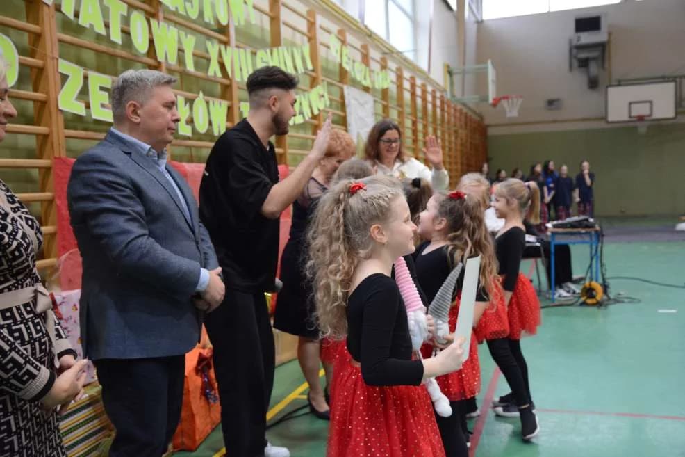 Przegląd Zespołów Tanecznych w Cielczy — zdjęcie 2 z 228