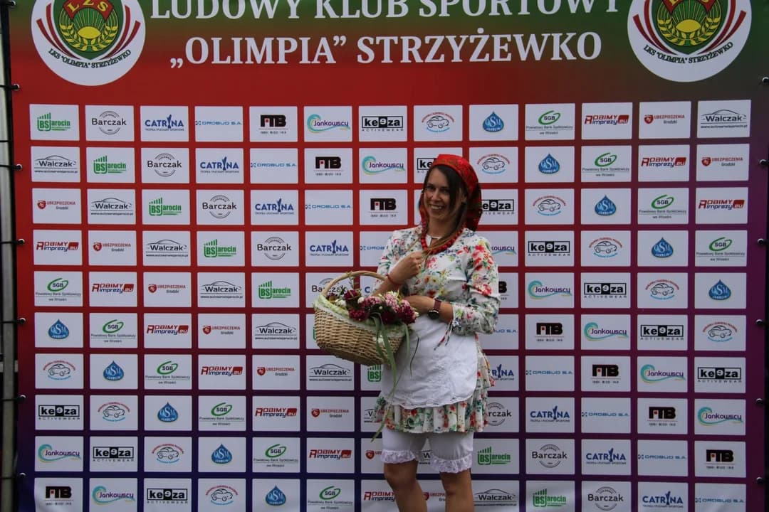 Kwiaty, tradycja i niesamowity wdzięk. Wybrano Miss Ogólnopolskich Igrzysk KGW — zdjęcie 6 z 29