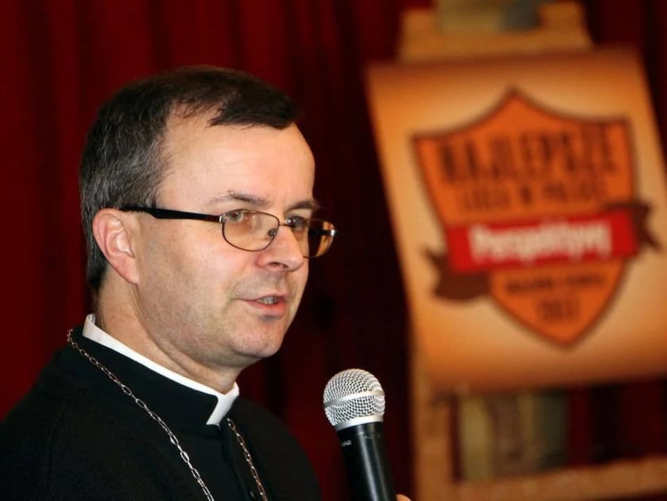 Biskup kaliski Damian Bryl zabrał głos w sprawie papieża Jana Pawła II