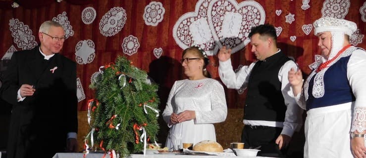 Takiego wesela jeszcze nie było... Golina świętowała z Młodą Parą... niepodległość [VIDEO, FOTO]