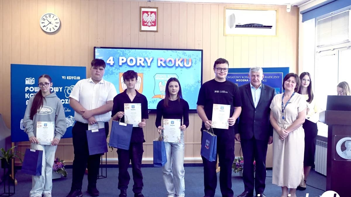Finał VI Powiatowego Konkursu Fotograficznego Cztery pory roku w Tarcach
