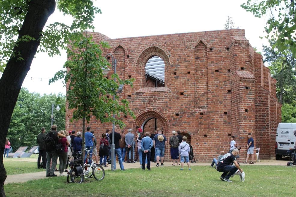 Msza św. w intencji zmarłych muzyków na Jarocin Festiwalu. Sprawowana przez ojca Kordiana [ZDJĘCIA]