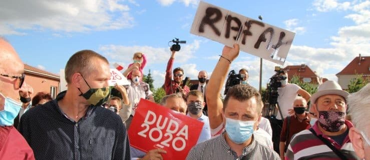 Gorąca atmosfera w czasie wizyty premiera