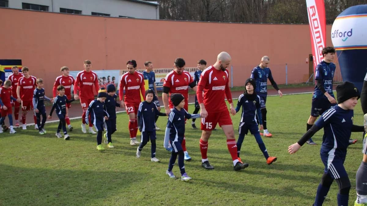 Nasze zespoły rozpoczynają walkę w ligach piłkarskich [ZAPOWIEDŹ SPORTOWEGO WEEKENDU]