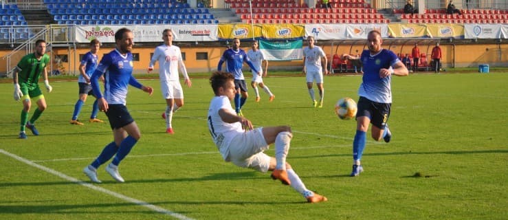 III liga: Jarota Jarocin przegrała z Elaną Toruń (ZDJĘCIA)