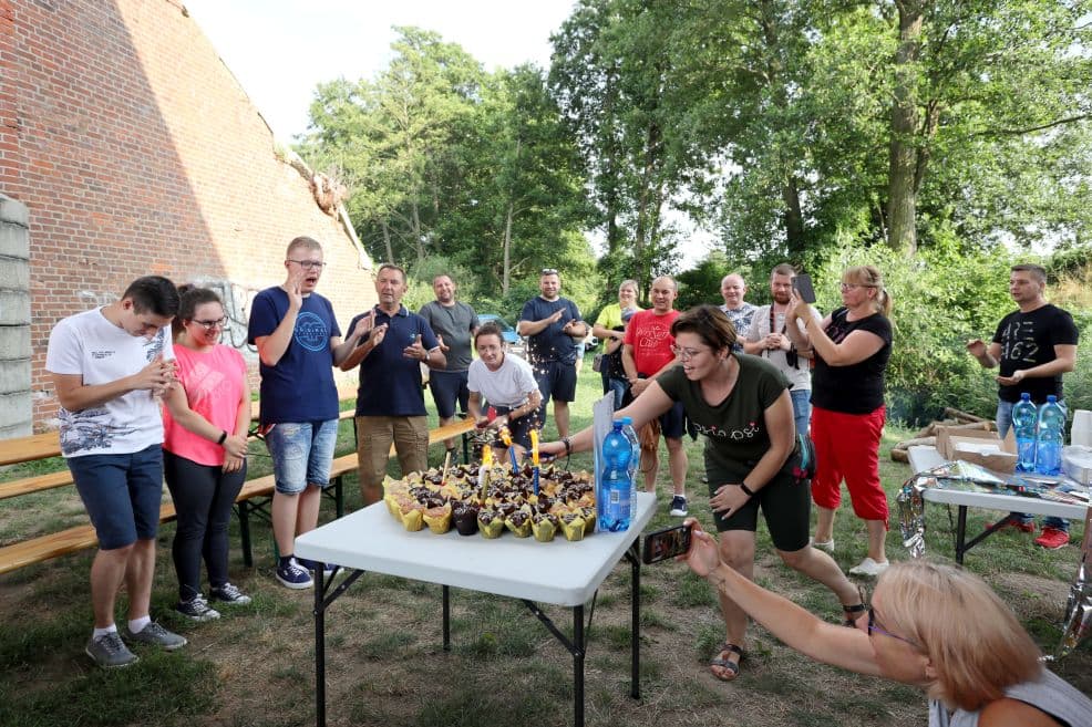Fundacja “Ogród Marzeń” pod mostem [ ZDJĘCIA< WIDEO]