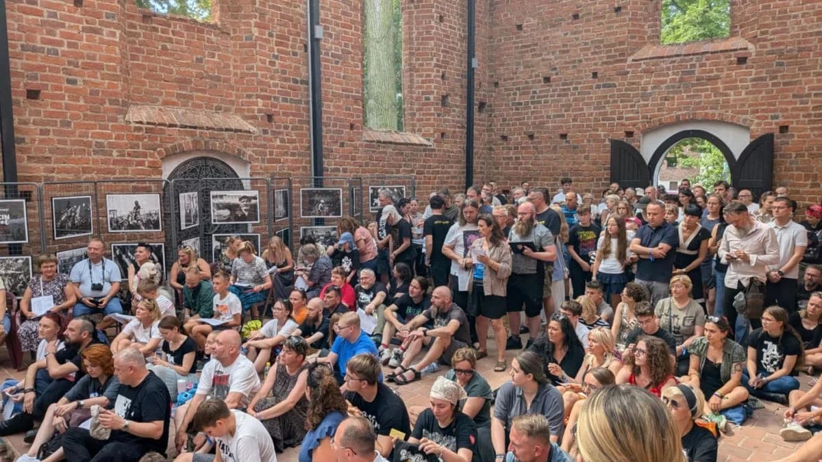 Jarocin Festiwal 2025. Wyjątkowa Msza Święta za zmarłych muzyków [ZDJĘCIA, WIDEO]