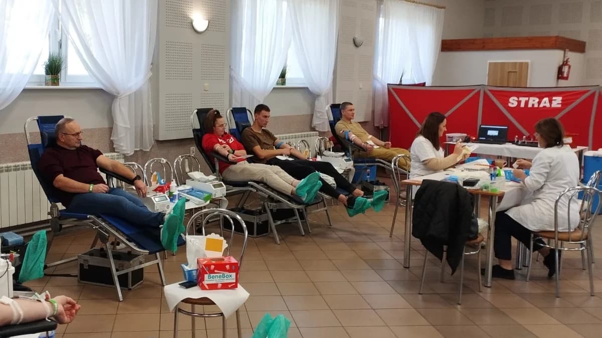 35 osób chciało pomóc małemu Krzysiowi. Zbiórka krwi w Łobzowcu zakończyła się sukcesem!