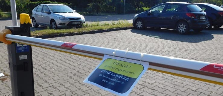 Część parkingu na św. Ducha tylko dla mieszkańców śródmieścia