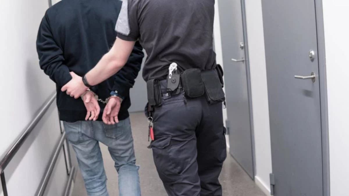Sceny mrożące krew w żyłach rozegrały się pod Jarocinem. Agresywny 26-latek miał w ręce nóż. Interweniowała policja [SONDA]