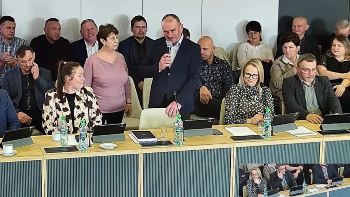 Radni zajmą się wynagrodzeniami nauczycieli