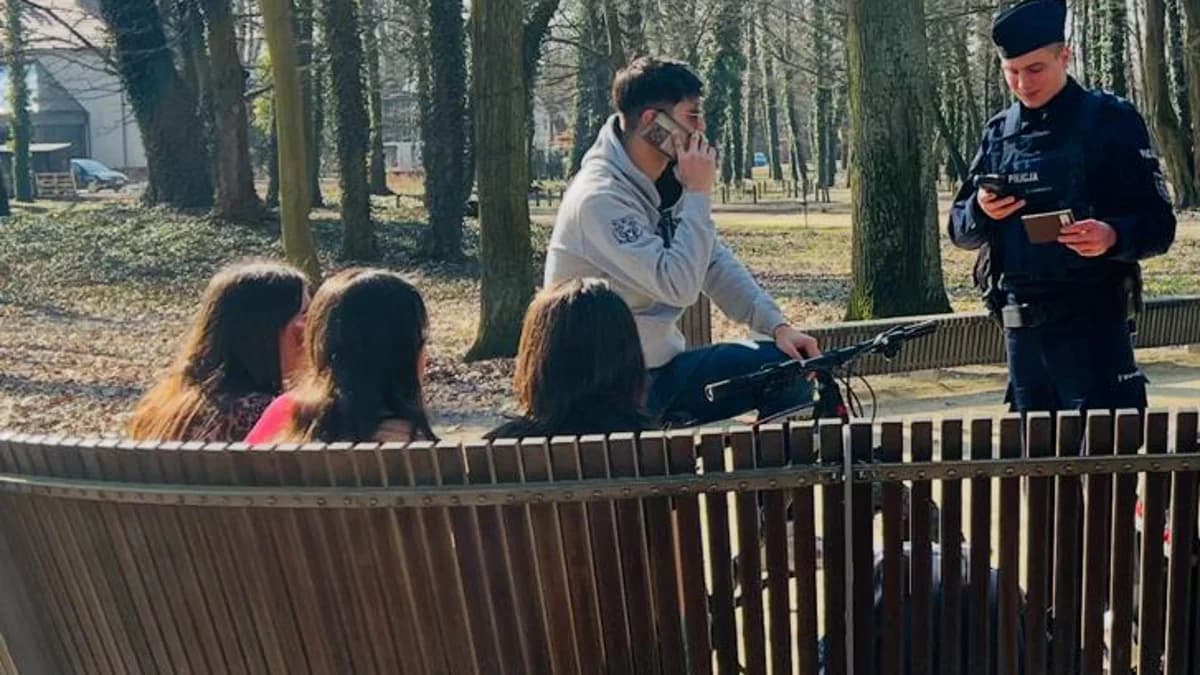 Policjanci wylegitymowali ponad 100 nieletnich. WYNIKI akcji zaskakują! Pozytywnie
