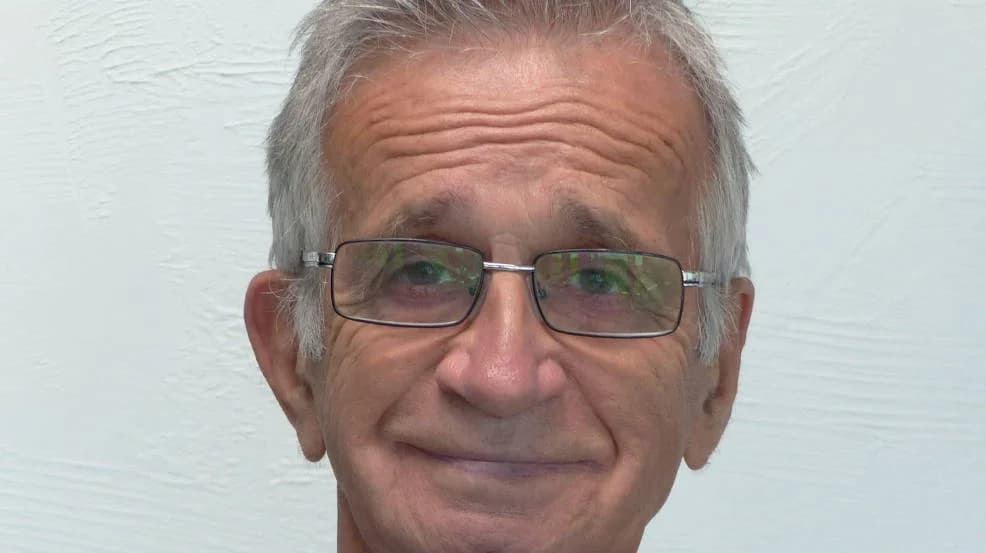 „Kolega-Kierownik", czyli satyryk Jacek Fedorowicz w Jarocinie. Spotkanie jednak nie dla wszystkich