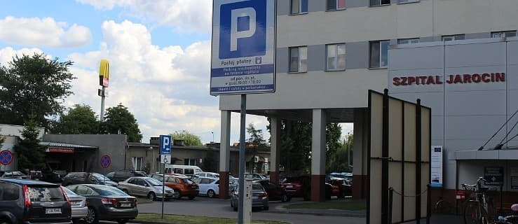 Wydzierżawili przyszpitalny parking, teraz opłaty bierze ktoś inny