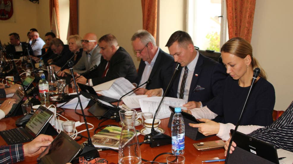 Jarocin. Opozycja chce kontrolować burmistrza, reszta radnych się nie zgadza
