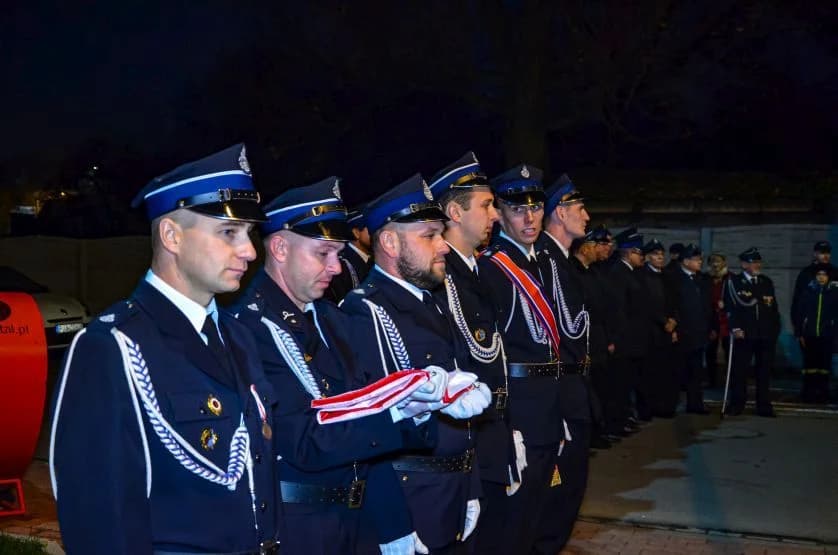 Nowy sztandar od wiceburmistrza na 110-lecie jednostki [ZDJĘCIA]