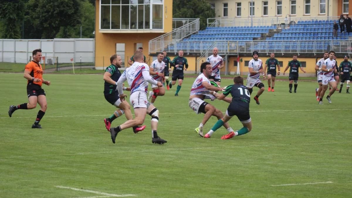 Sparta Jarocin wraca do Ekstraligi. Inauguracja rozgrywek B-Klasy [ZAPOWIEDŹ SPORTOWEGO WEEKENDU]