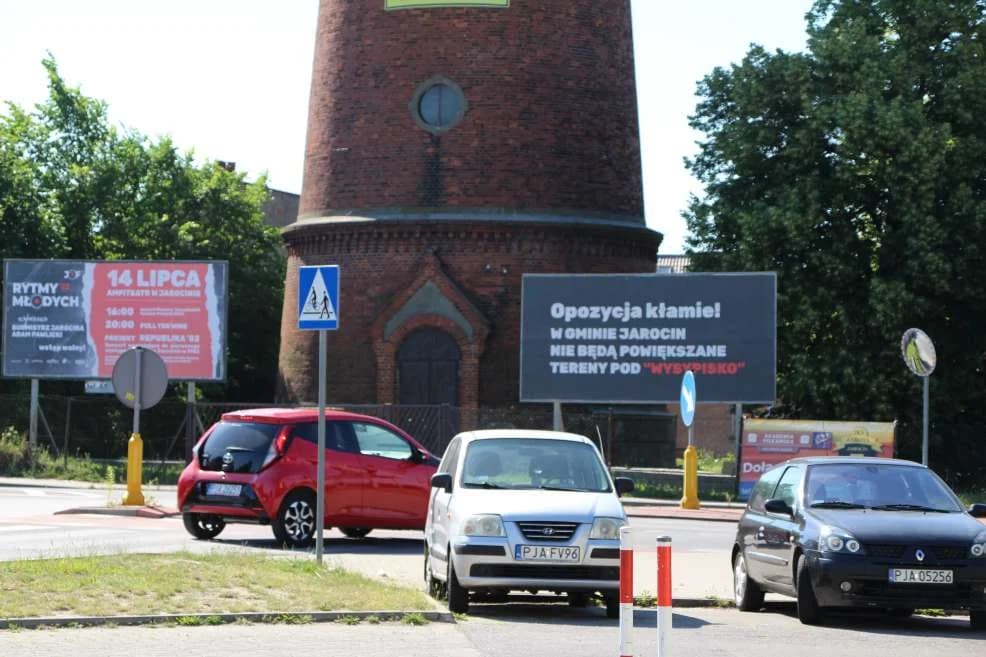 „Opozycja kłamie!” - można przeczytać na bilbordach zleconych przez spółkę ZGO-WCR [ZDJĘCIA]