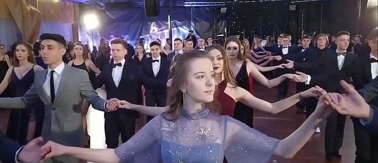 STUDNIÓWKA 2020. Ogólniak baluje na sto dni przed maturą [ZDJĘCIA,WIDEO]