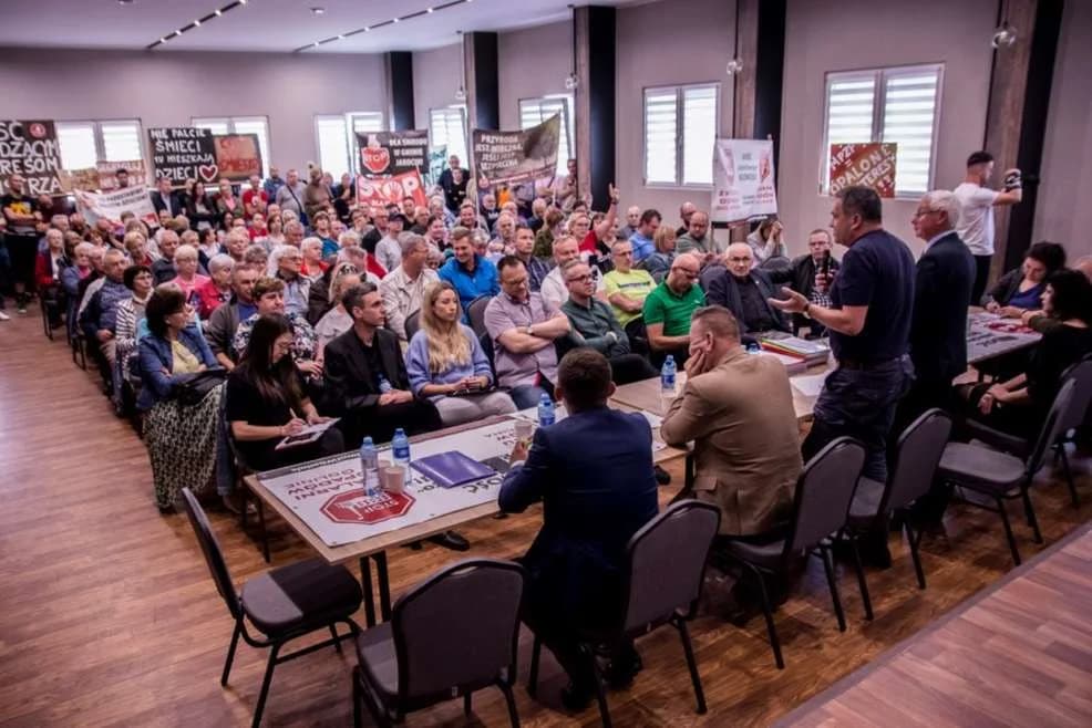 Burmistrz Jarocina zwołał zebranie wiejskie w Golinie. Tematem spalarnia odpadów [AKTUALIZACJA, ZDJĘCIA]