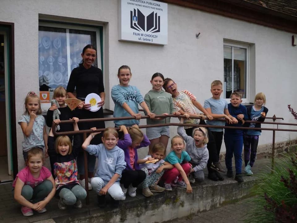 Gmina pozyskała 100 tys. dofinansowania na zieleń wokół biblioteki