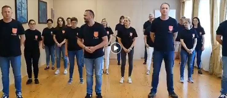 Żerków robi pompki dla Wojtusia! [ZOBACZ WIDEO]