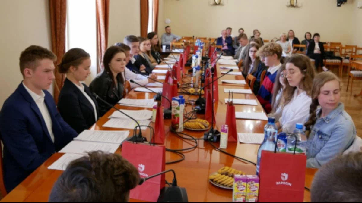 Uczniowie wybiorą radnych Młodzieżowej Rady Miejskiej w Jarocinie