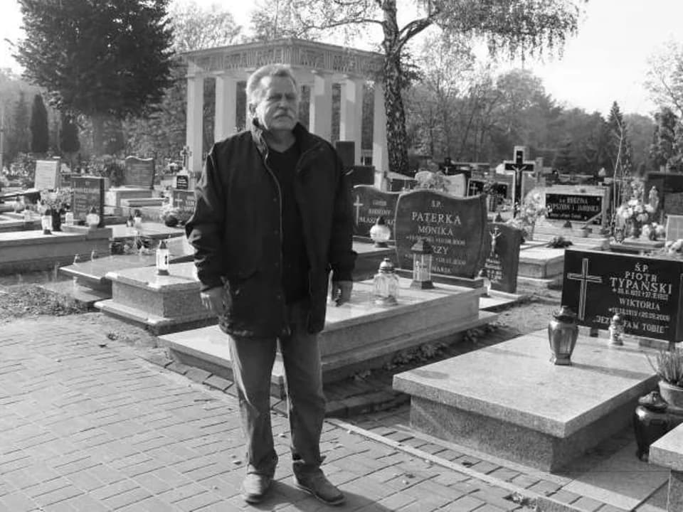 Aleksander Paterka przez lata opiekował się cmentarzem parafialnym w Jarocinie. Teraz sam na nim spoczął
