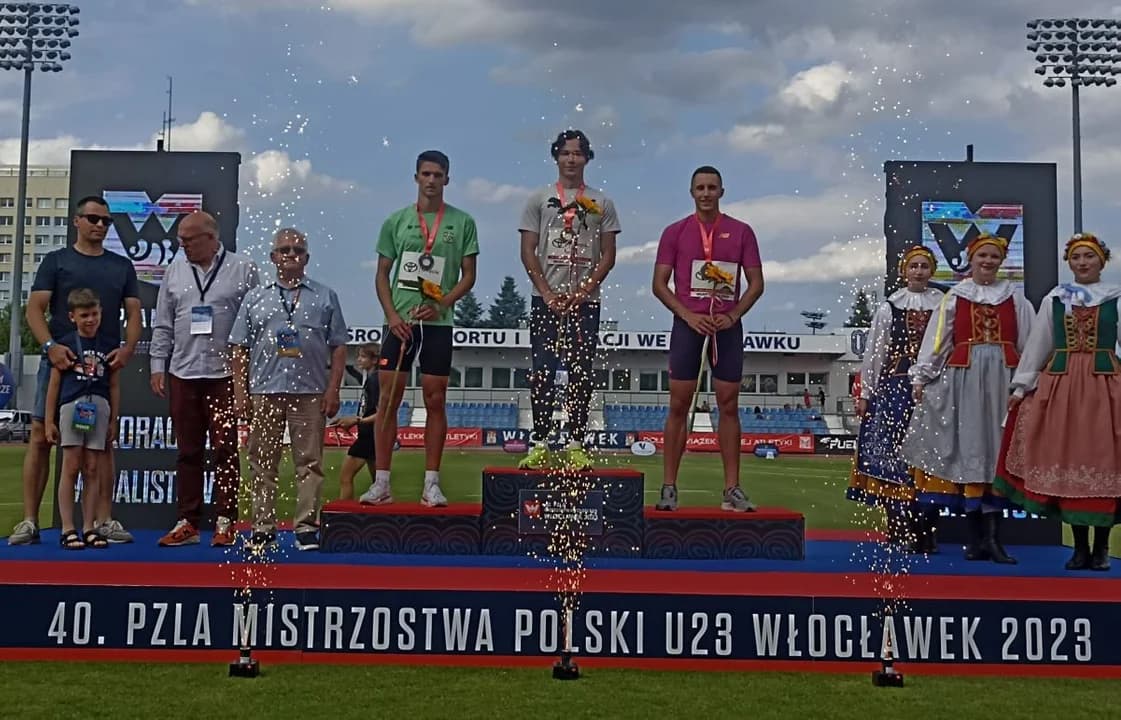 Igor Bogaczyński, sprinter z Jarocina, podwójnym młodzieżowym mistrzem Polski!