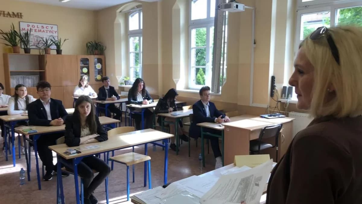 Już wkrótce egzaminy ósmoklasisty. Ilu ich jest w naszych szkołach, co będą zdawali i kiedy poznają wyniki?