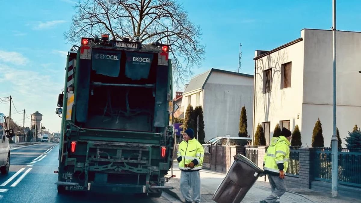 Uwaga! Zmiany w segregacji odpadów komunalnych. Od nowego roku obowiązuje segregacja odzieży i tekstyliów