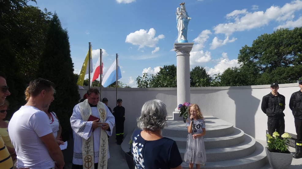 Witaszyce. Poświęcono odnowioną kapliczkę z figurą Matki Bożej