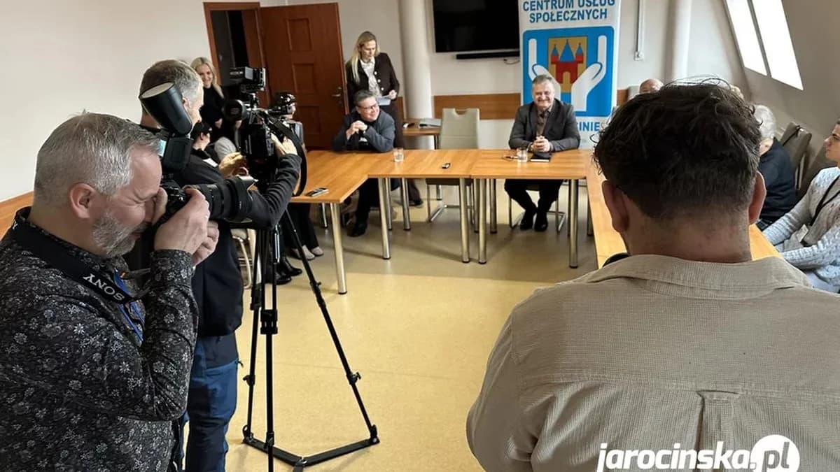 Co z zapowiadanym konkursem na Taksówkę dla seniora w Jarocinie?