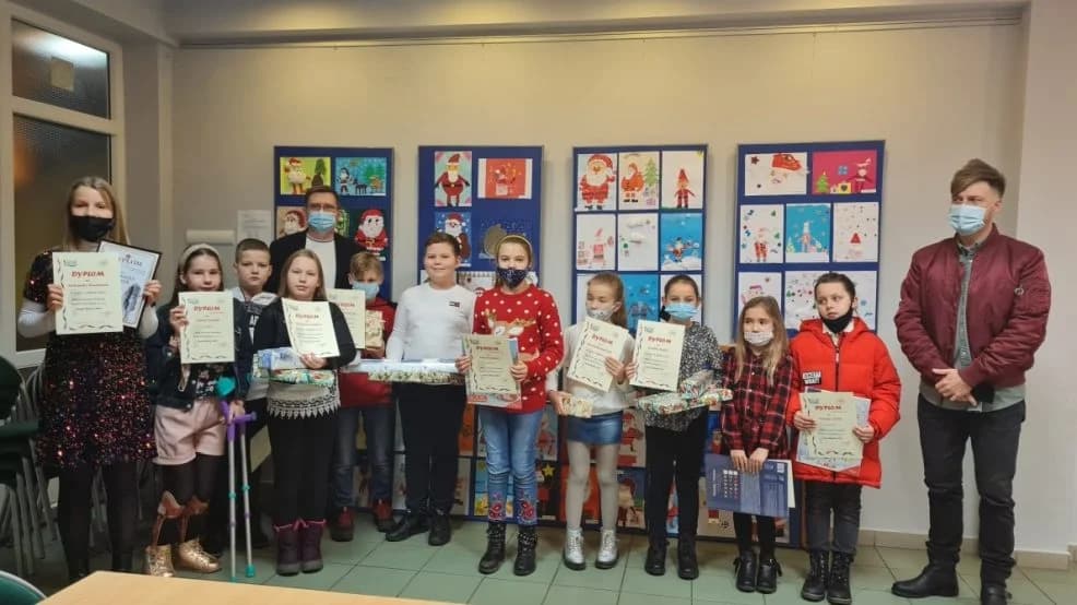 Rozdanie nagród laureatom Festiwalu Piosenki Dziecięcej w Nowym Mieście