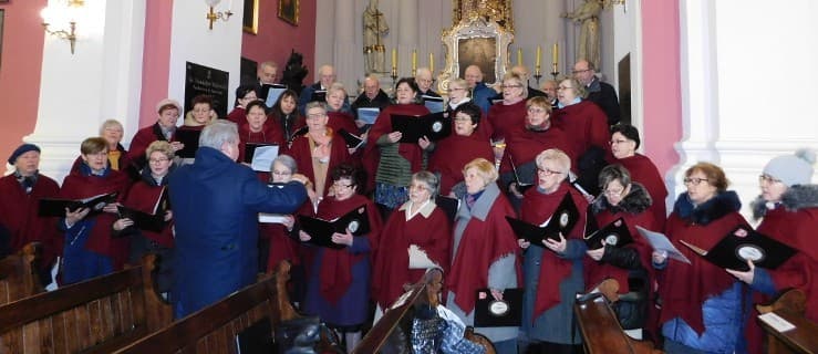 Chór skończył 129 lat. Dyrygent świętował 20-lecie [ZDJĘCIA, WIDEO]