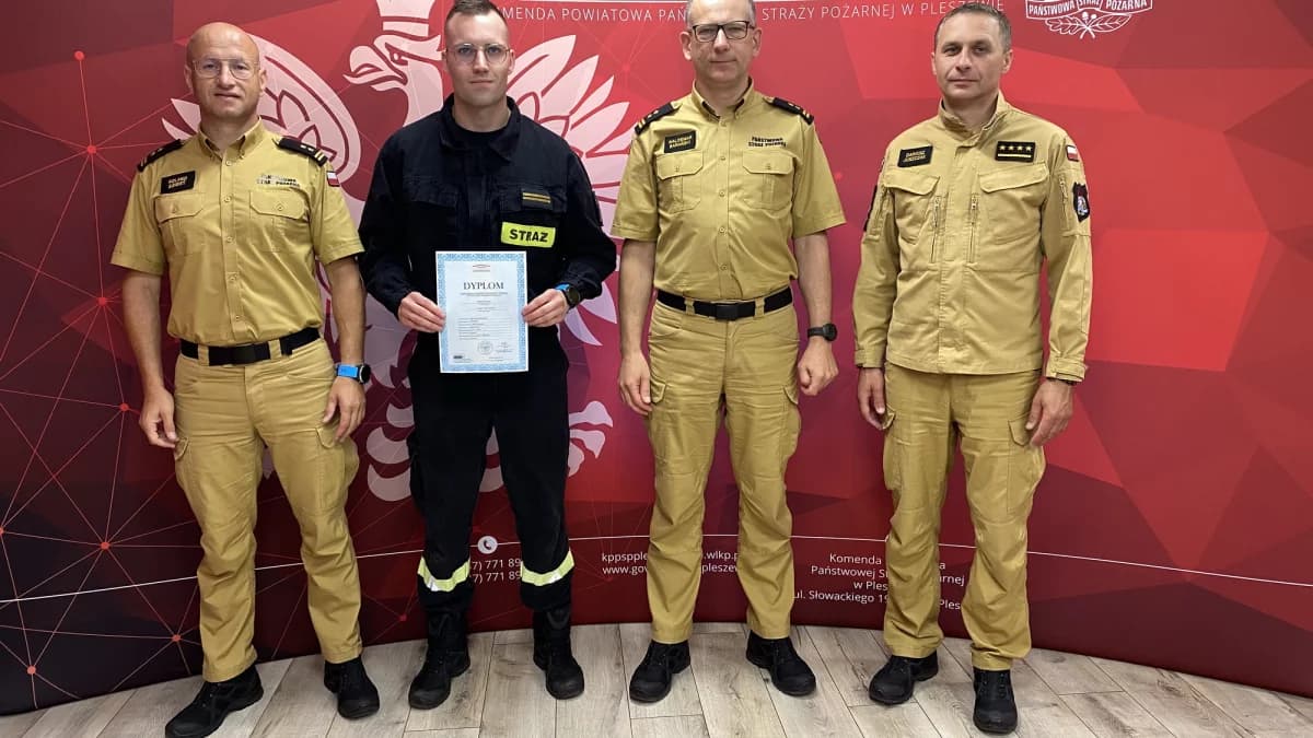 Kto będzie kierował jarocińską strażą pożarną? Komendant wojewódzki powołał na to stanowisko Dariusza Juszczaka