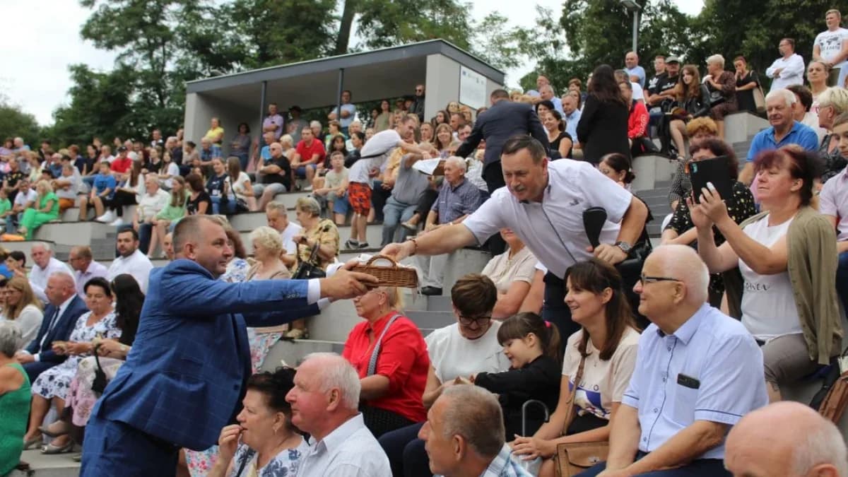"Bayer Full" i Skolim na dożynkach powiatowo-gminnych w Goli. Zobacz, co jeszcze zaplanowano