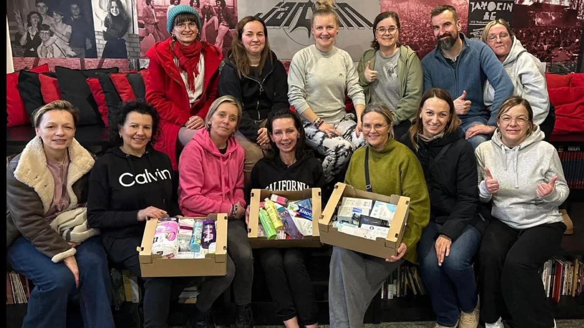 To jest niesamowite! Wszyscy w Jarocinie robią Shoeboxy. Ty też możesz