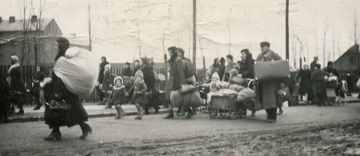 Wypędzili z domów całe rodziny. Załadowali na bydlęce wagony i wywieźli z Jarocina. Dzisiaj uroczystości
