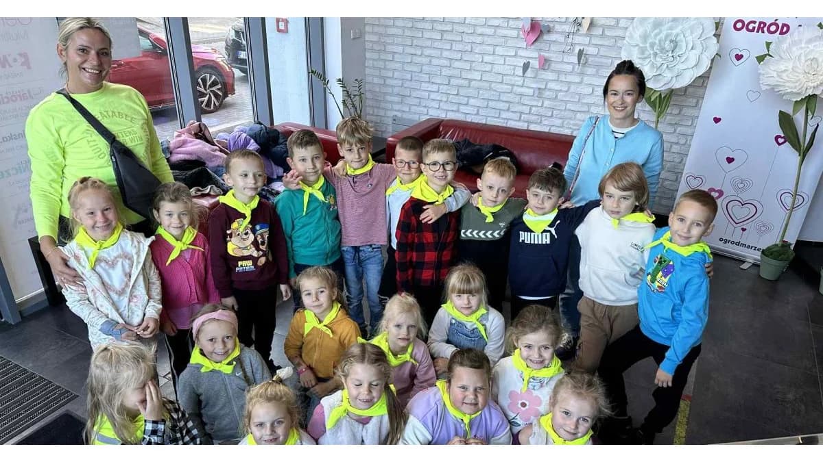 Ananasy z przedszkola „Jaś i Małgosia” odwiedziły redakcję „Gazety Jarocińskiej” i portalu jarocińska.pl
