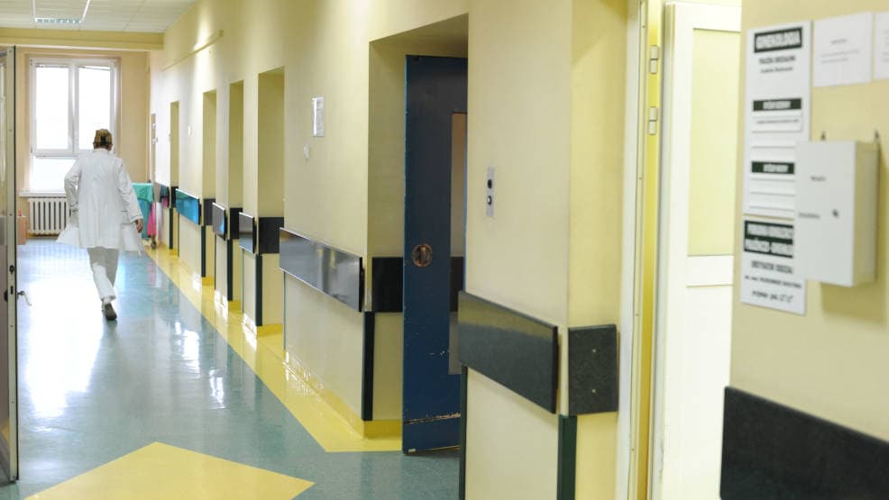 Szpital Powiatowy w Jarocinie poszukuje lekarzy. Zobacz, jakich specjalności
