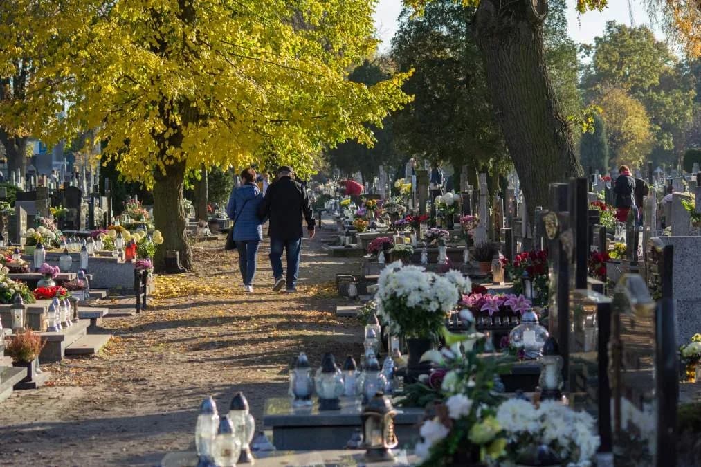 Kradł na jarocińskich cmentarzach. Sąd wydał wyrok
