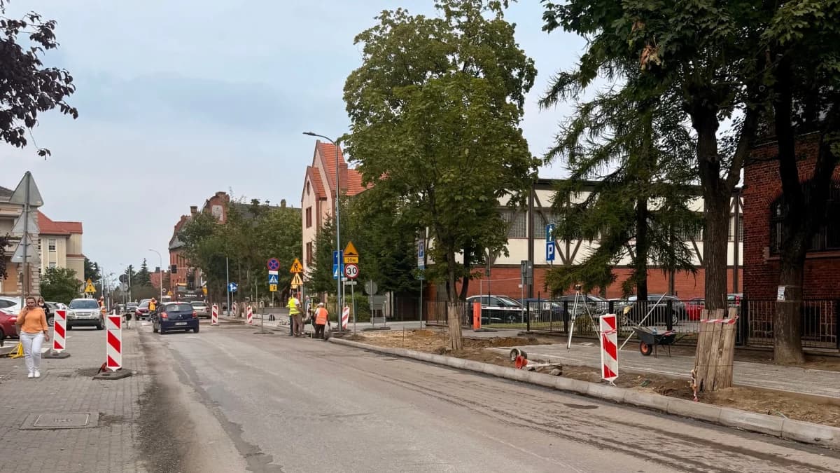 Uwaga! Kolejne zmiany organizacji ruchu w centrum Jarocina. Trwa remont ulic [SONDA]