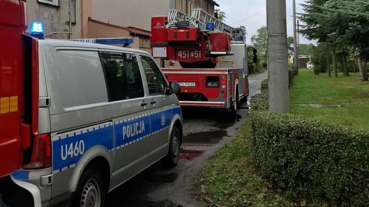Wybuch gazu w Witaszycach – dwie osoby poszkodowane. Służby działają na miejscu