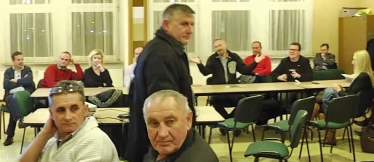 Szczerbań do władz gminy: - "Waszym psim obowiązkiem jest realizować tę reformę!"