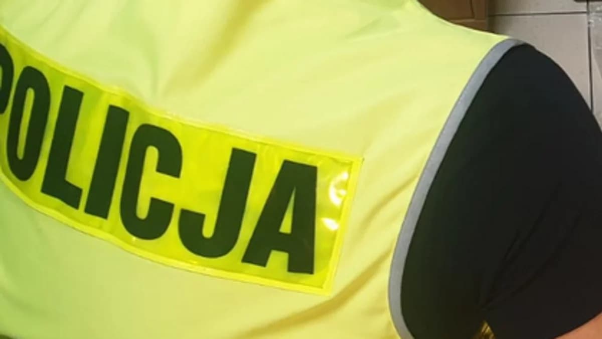 Złodzieje pod osłoną nocy skradli auto w Jarocinie