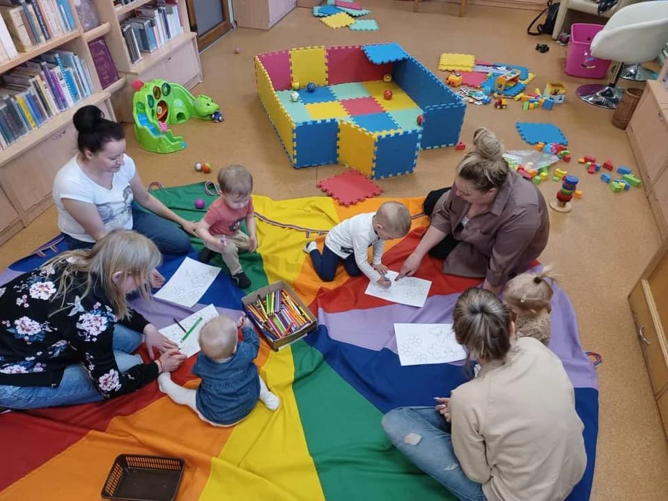 Pomoc psychologiczna i zajęcia dla dzieci z Ukrainy